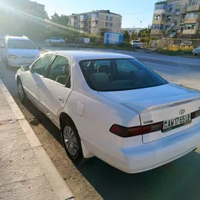 Toyota Camry 1998
