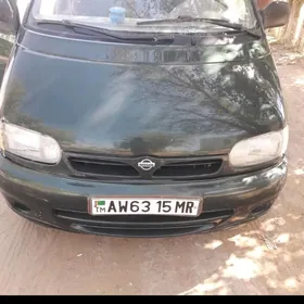 Nissan Patrol 2000