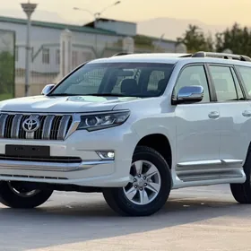 Toyota Land Cruiser Prado 2022