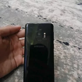 s9