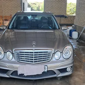 Mercedes-Benz E320 2003