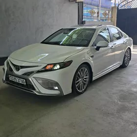 Toyota Camry 2022