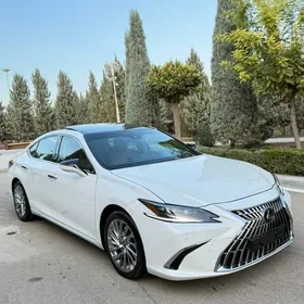 Lexus ES 350 2023