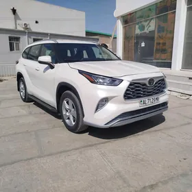 Toyota Highlander 2020