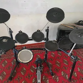udarnik roland