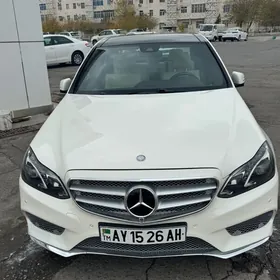 Mercedes-Benz 400E 2015