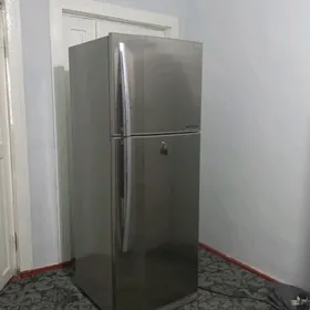 TOSHIBA HALADILNIK