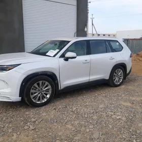 Toyota Grand Highlander 2023