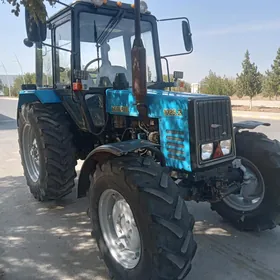 MTZ 82 2013