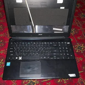 Acer noutbuk
