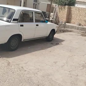 Lada 2107 2001