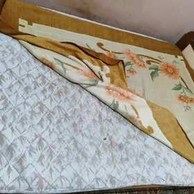 спальный кровать