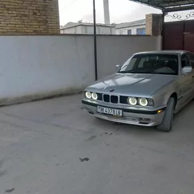 BMW 525 1990