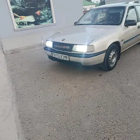 Opel Vectra 1990