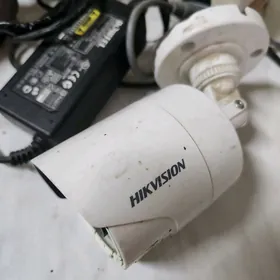 Камера  б/у. Hikvision