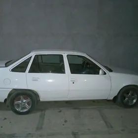 Daewoo Nexia 1995