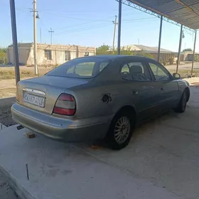 Daewoo Leganza 1998
