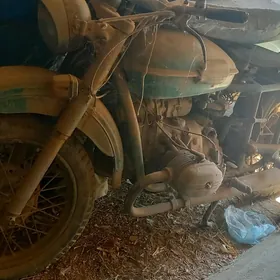 Ural 5557 1980