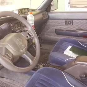 Toyota 4Runner 1993