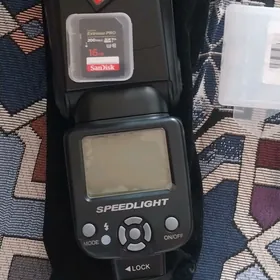 nikon D90