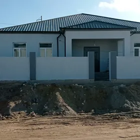 30-ýyllyk jaý