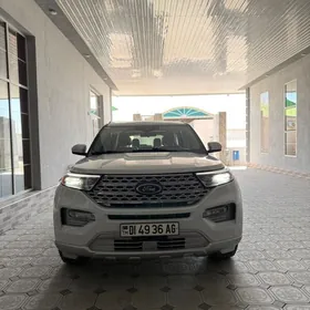 Ford Explorer 2021