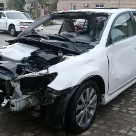 Toyota Avalon 2011