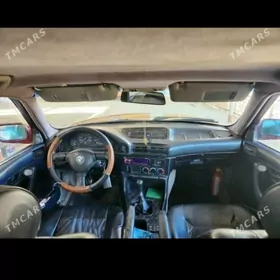 BMW 525 1990