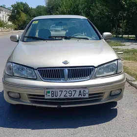 Nissan Sunny 2002