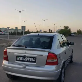 Opel Astra 1999