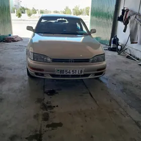 Toyota Camry 1992