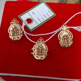 gyzyl kamlekt