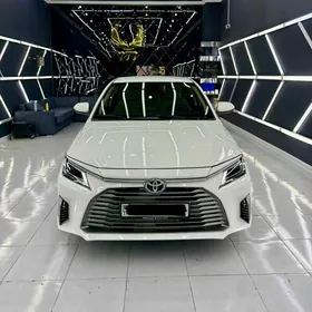 Toyota Yaris 2020