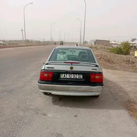Opel Vectra 1992