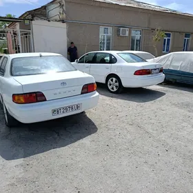 Toyota Avalon 1999