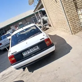 Opel Vectra 1992