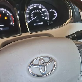 Toyota Avalon 2012