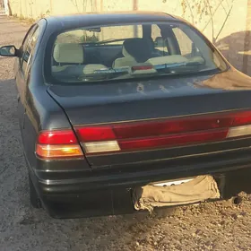 Nissan Cefiro 1994