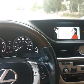 Lexus ES 350 2015
