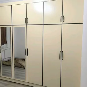 MEBEL  STENKA 