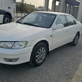 Toyota Camry 1997