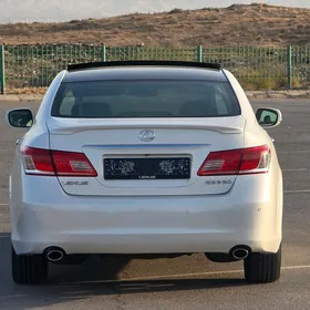 Lexus ES 350 2011