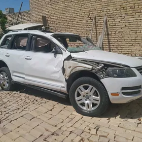 Volkswagen Touareg 2003