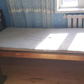 кровать односпалка