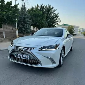 Lexus ES 350 2019