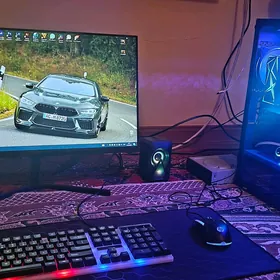 i7-4/RAM 32GB/RX 580 8GB