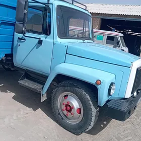 Gaz 53 1992