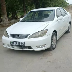 Toyota Camry 2005
