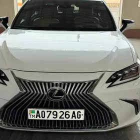 Lexus ES 350 2022