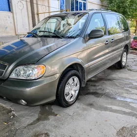 Kia Sedona 2004